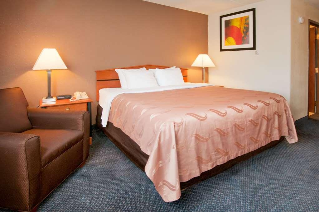 Quality Inn Stadium Area Green Bay Chambre photo
