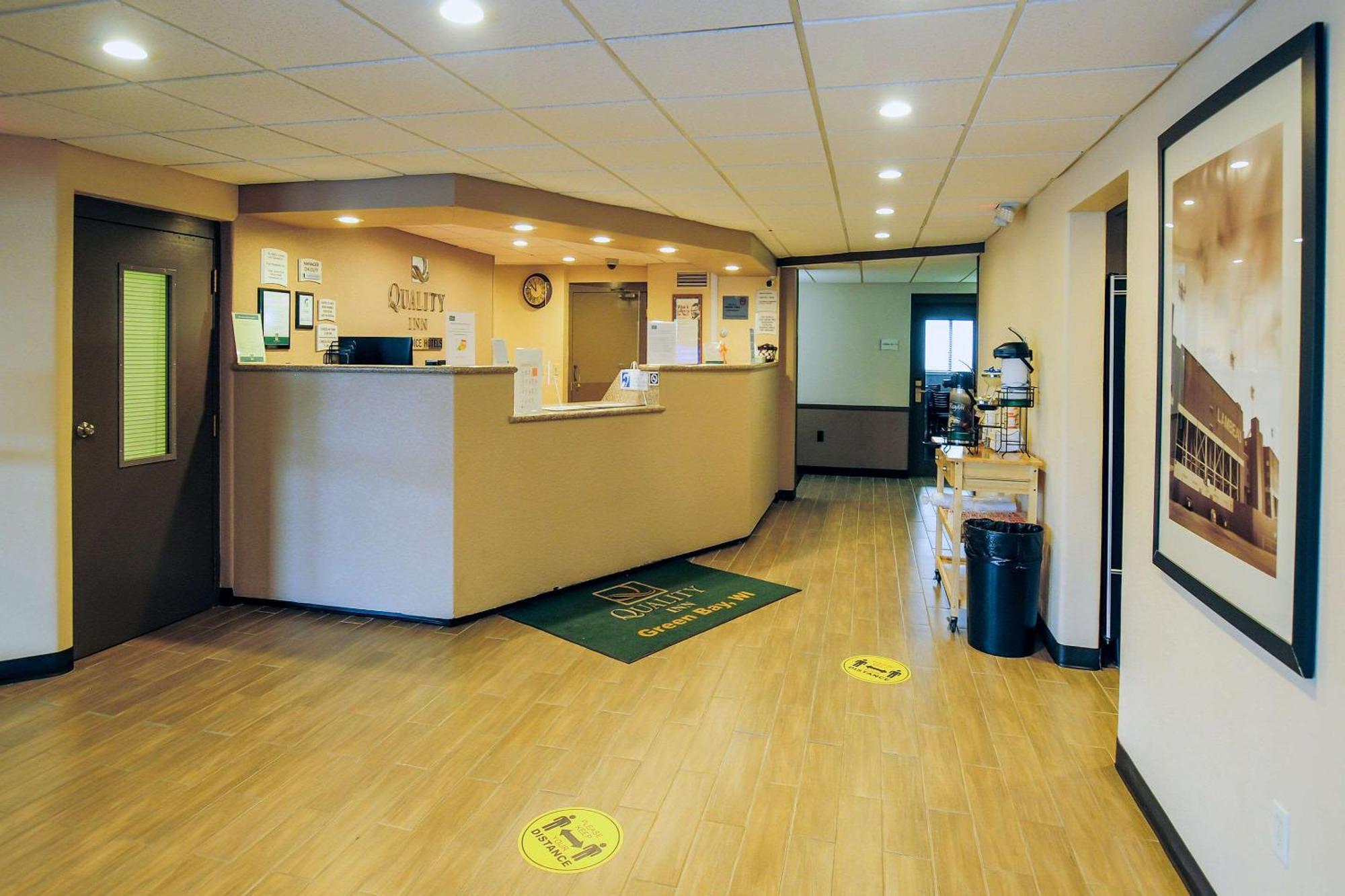 Quality Inn Stadium Area Green Bay Extérieur photo