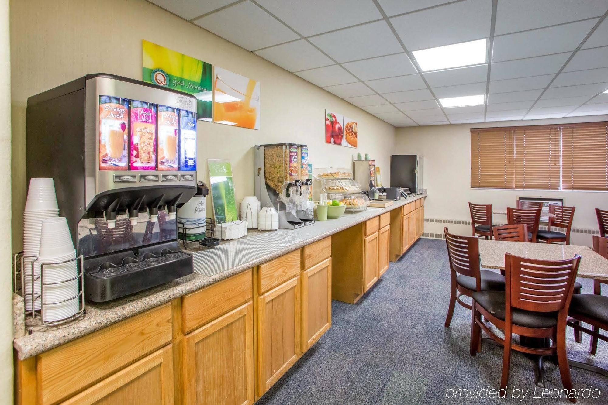 Quality Inn Stadium Area Green Bay Extérieur photo