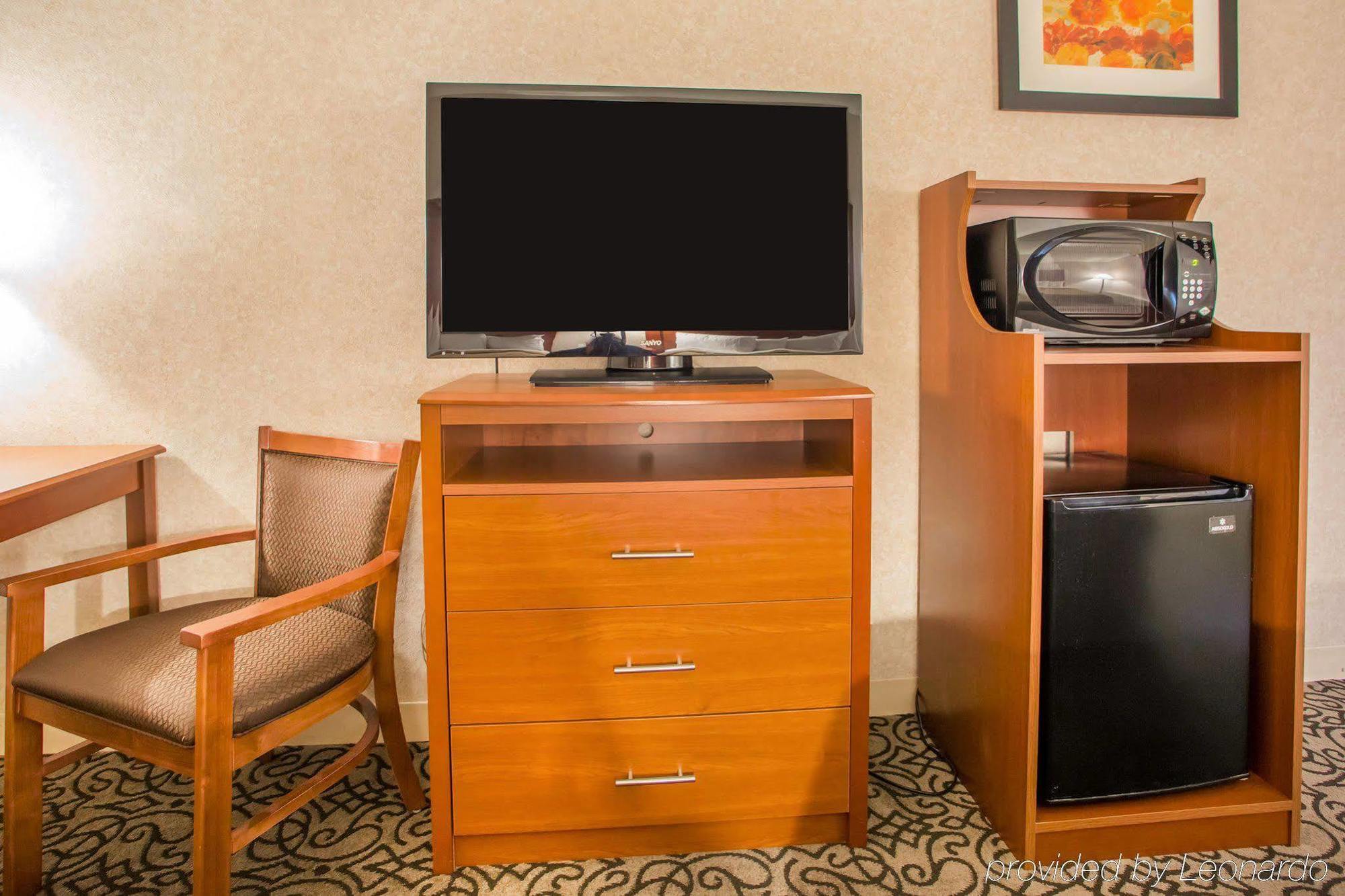 Quality Inn Stadium Area Green Bay Extérieur photo